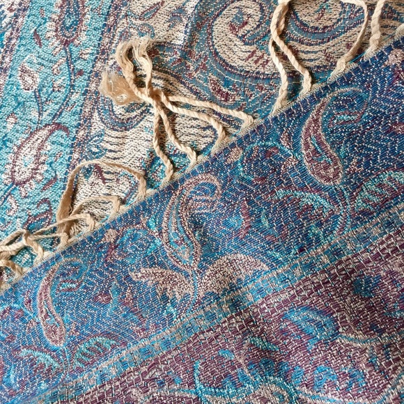 Colorful Pashmina Scarf - Picture 4 of 4